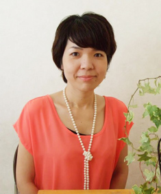 えら部フェス実行委員 “福”委員長:成底 千映/派遣社員(事務職) えら部フェス実行委員 “福”委員長:成底 千映/派遣社員(事務職)